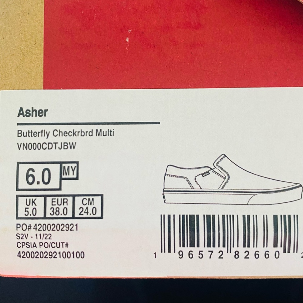 Vans  Asher Butterfly Girls' Slip-On Shoes size 6 new with box.  #11 - Picture 7 of 10